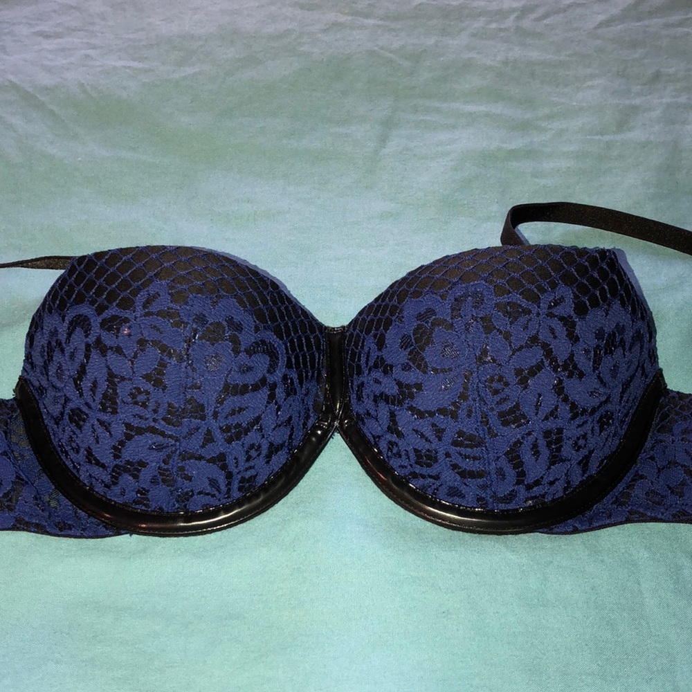 Victoria’s Secret Very Sexy Balconette Bra